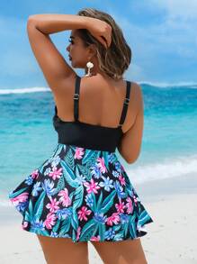 SHEIN Swim Curve Ensemble de vacances d'été casual pour femmes grandes tailles 2 pièces, noir, à fines bretelles réglables, motif de feuilles en tricot