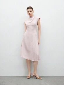 CUCCOO BIZCHIC 女士尖头金属链装饰时尚日常穿着高跟鞋