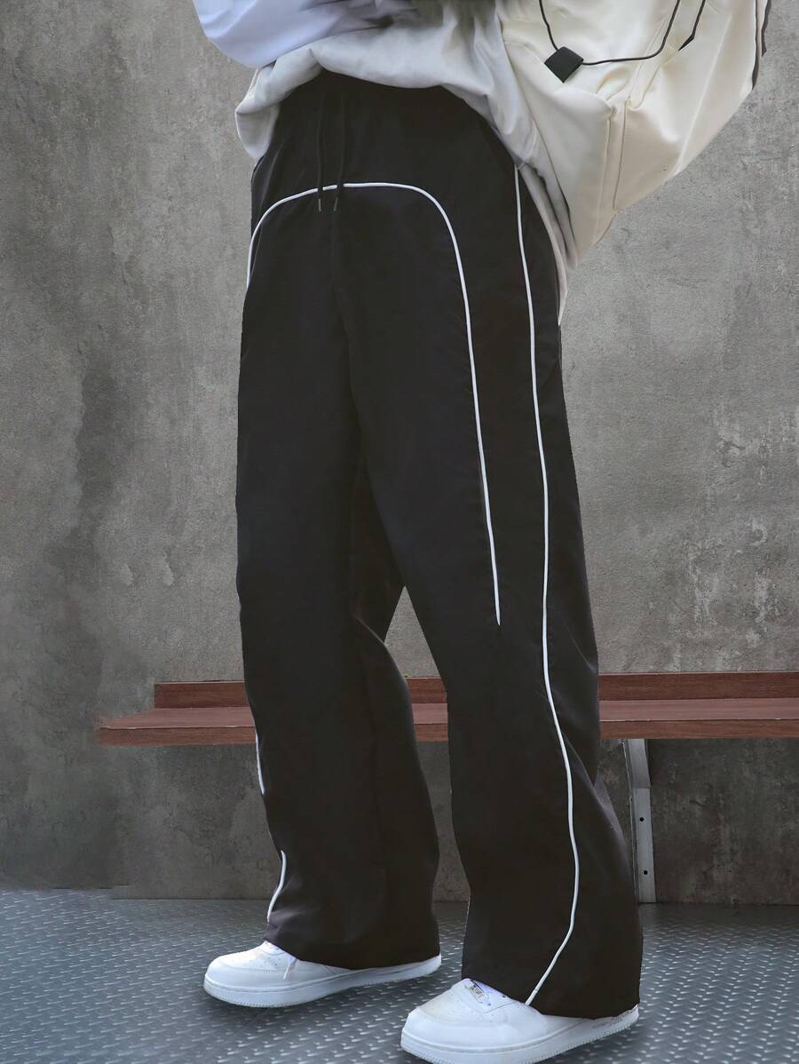 SHEIN Teen Boys Stylish Drawstring Waist Loose Fit Black Straight Leg Cargo Pants, Youth Streetwear, Summer - Black - View 1