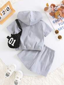 SHEIN Leap Crew 3pcs Set Baby Boy/Girl Casual Half-Zip Hooded Sweatshirt,Elastic Waist Shorts Outfit With Sling Bag,Grey,Summer,Beach,Versatile Outdoor Home Clothes - Grey - View 2