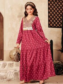 SHEIN Abito da vacanza in stile folk per le ragazze adolescenti, con colletto a contrasto di colore bordeaux e magenta rosa, pendente floreale e nappe - Bordò - Visualizzare 6