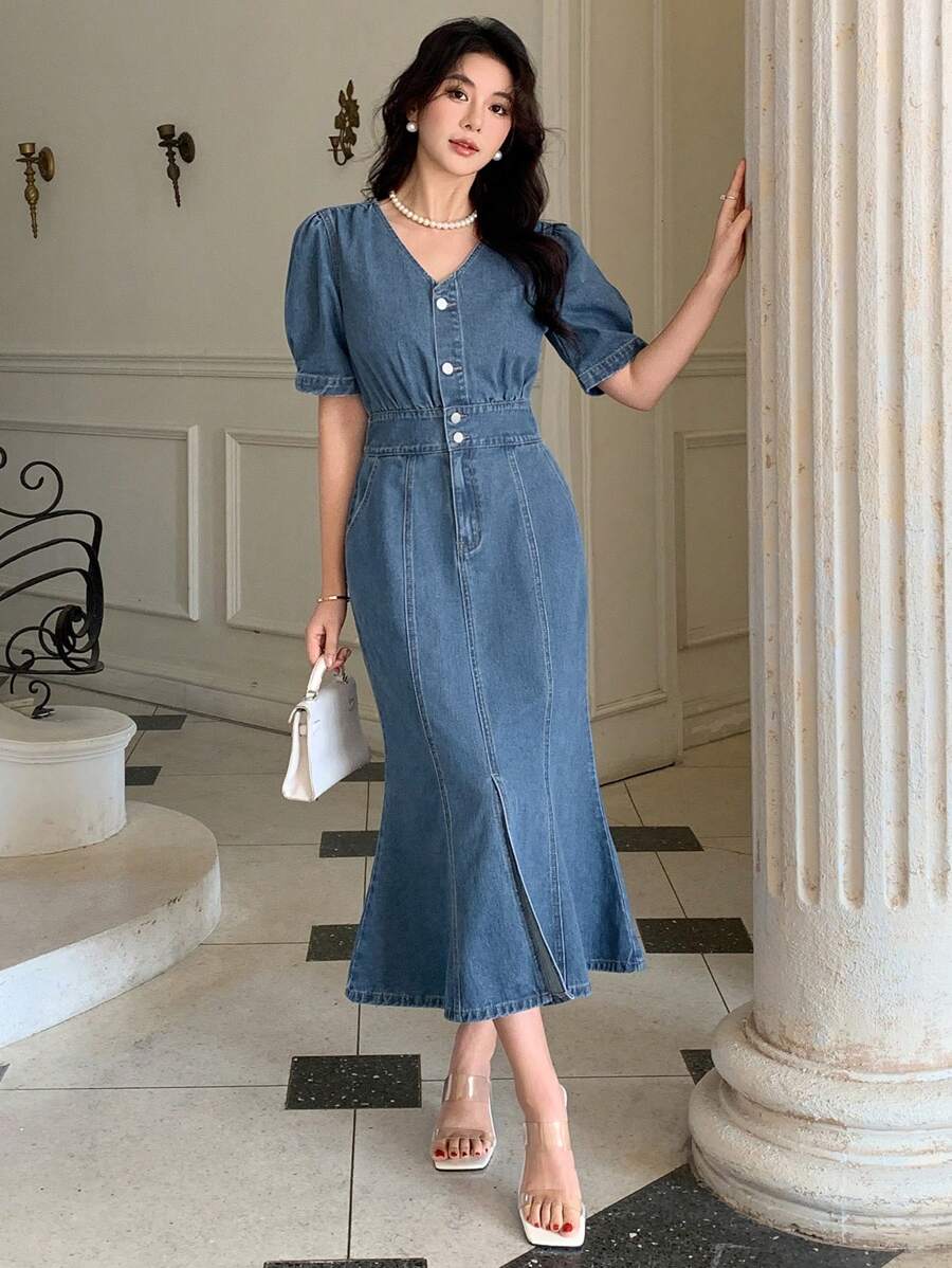 DAZY 女士 V 领短袖鱼尾牛仔连衣裙 - 中等水洗藍 - 查看 1