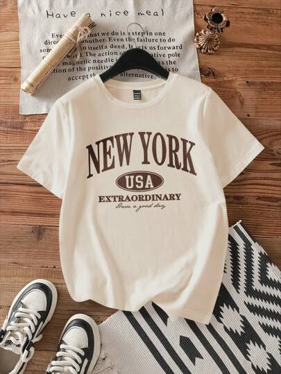 SHEIN EZwear Summer Regular Fit Women New York Letter Graphic Crew Neck Short Sleeve T-Shirt, Cotton Suitable For Going Out