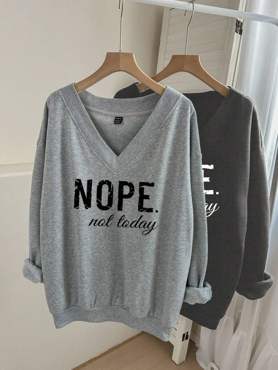 SHEIN LUNE 2pcs Plus Size V-Neck Loose "NOPE" Letter Print Sweatshirt, Suitable For Autumn/Winter