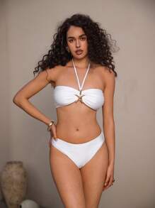 Swim Oasis Conjunto de 3 piezas de ropa de playa para mujer: Top halter de unicolor, Bottom de corte alto, falda con abertura frontal traje de baño para vacaciones de verano en la playa - Blanco - Ver 6