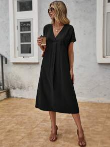 SHEIN LUNE Women V-Neck Solid Color Straight Casual Short Sleeve Dress