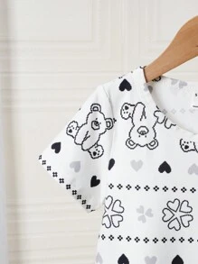 Girls' Black & White Contrast Heart & Bear Print Round Neck Short Sleeve Long Nightgown Loungewear