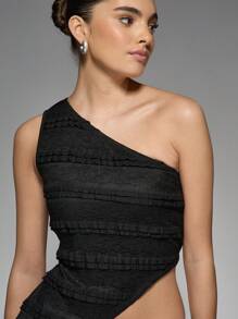 MISSGUIDED Bộ váy hai mảnh lệch vai thanh lịch với bèo nhún và đường cắt bất đối xứng, thích hợp cho tiệc tối, đám cưới, các dịp trang trọng. - màu đen - Xem 4