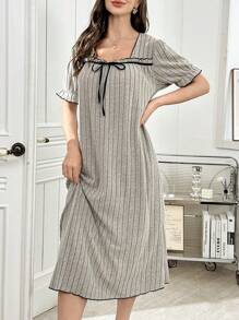 女士方领拼色蝴蝶结前部休闲连衣裙家居服