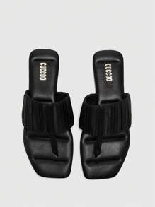 CUCCOO BIZCHIC Women Square Toe Scrunched Slip-On Flat Sandals - Black - View 2