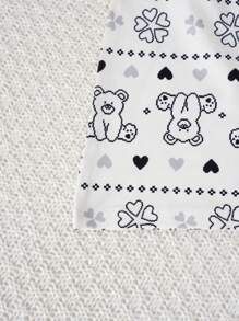 Girls' Black & White Contrast Heart & Bear Print Round Neck Short Sleeve Long Nightgown Loungewear