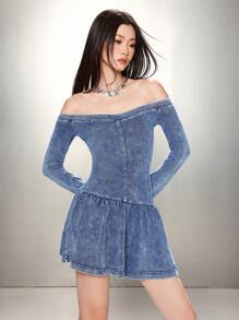 SHEIN EZwear Vestido azul ajustado de denim con hombros descubiertos y manga larga para mujer - Azul lavado medio - Ver 6