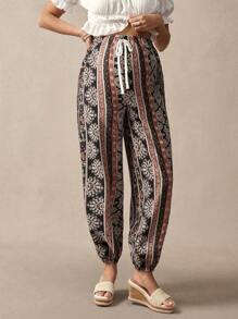 SHEIN 2pcs Maternity Solid Color Off Shoulder Short Sleeve Top & Pants Set