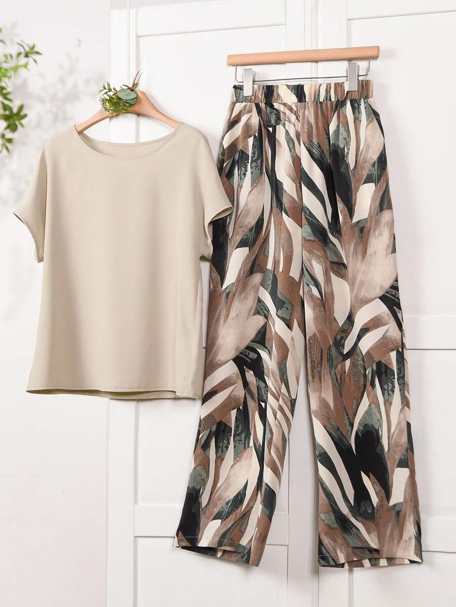 Rusticease 女士纯色圆领短袖上衣和花卉印花阔腿裤套装，适合夏季两件套服装 - 卡其色 - 查看 1