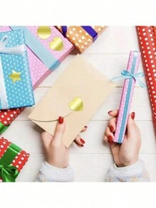 SHEIN 1 卷 500 张金色心形贴纸。心形情人节贴纸 - 非常适合密封礼品和工艺品！谢谢自粘空白标签贴纸，非常适合密封和装饰。 - 彩色 - 查看 6