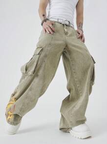 Manfinity EMRG Jeans cargo denim ample avec imprimé flamme délavé pour hommes