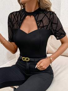 SHEIN Clasi Summer Elegant Women's Black Heart Collar Splicing Geometric Pattern Plush Hollow Short Sleeve Elastic T-Shirt, Suitable For Various Occasions