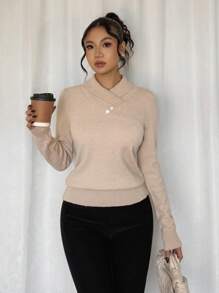 Chiquease 女士纯色长袖V领不对称菱形纽扣装饰套头针织毛衣，春秋冬款 - 杏色 - 查看 5