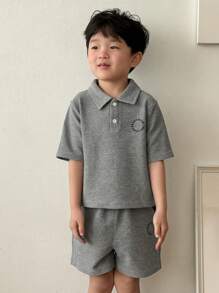 DAZY Conjunto de 2 piezas para niños pequeños, camisa tipo polo de manga corta y unicolor, y shorts