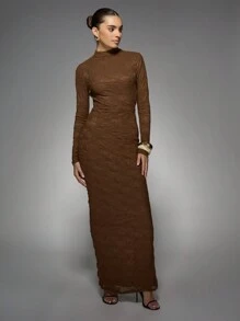 MISSGUIDED Luxury Long Sleeve Bodycon Maxi Dress With High Neck Textured Lace Design Form-Fitting Elegant Evening Gown Perfect For Wedding Guest Prom Red Carpet Events