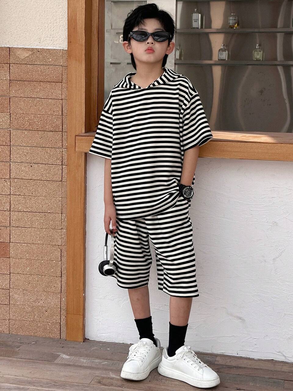 2pcs Tween Boys Striped Hooded Tee & Shorts Fall Outfits,Back To School Clothes