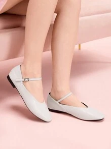 CUCCOO DOLLMOD 象牙色圆头软底芭蕾平底鞋，带一脚蹬，舒适一脚蹬休闲乐福鞋，适合女士 - 米色 - 查看 5