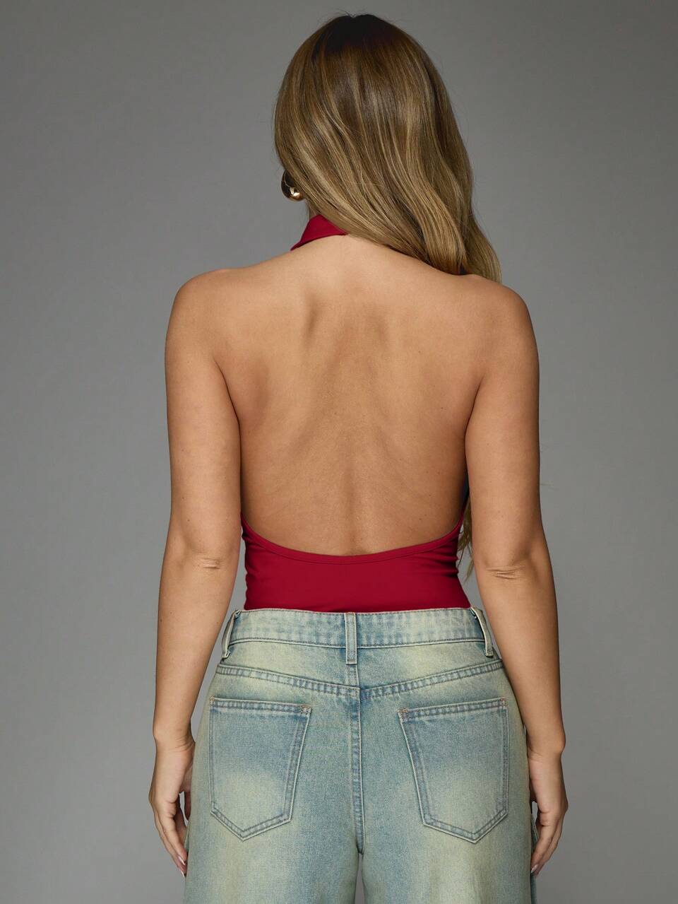 MISSGUIDED Body sin mangas con cuello halter y espalda descubierta