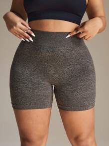 Easithlete Plus Size Seamless Brown Floral Pattern Shorts
