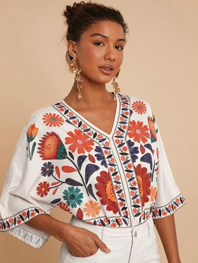 Travachic Woven Printed V-Neck 3/4 Women's Bodysuit