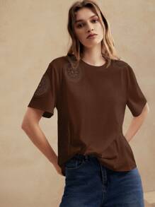 Anewsta Women Spring/Summer Crochet Embroidery Hollow-Out City Style Knit Top - Chocolate Brown - View 4