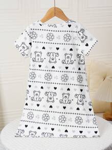 Girls' Black & White Contrast Heart & Bear Print Round Neck Short Sleeve Long Nightgown Loungewear