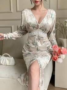 DAZY Vestido de mujer de cuello en V profundo con estampado floral de longitud media para fiesta, vestido de otoño de manga larga, vestido elegante para mujer - Beis - Ver 1