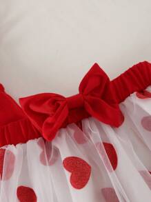 SHEIN 2pcs/Set Young Girl Lush Round Neck Cap Sleeve Cropped Bow Top And High Waist Glitter Heart Tulle Skirt, Valentine's Day Clothes Outfit - Red - View 4