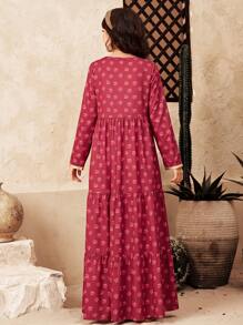 SHEIN Abito da vacanza in stile folk per le ragazze adolescenti, con colletto a contrasto di colore bordeaux e magenta rosa, pendente floreale e nappe - Bordò - Visualizzare 2