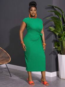 Slaydiva 2025 New Arrivals Plus Size Women Casual Solid Color Short Sleeve Mid-Length Dress