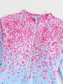 SHEIN 1件少女连体泳衣，2件少女长袖拉链泳衣套装，新品上市。适合春夏海滩游泳。彩色泼墨渐变图案设计。亮丽浅色，时尚风格。舒适面料。浅蓝色和粉色设计，清新亮丽。