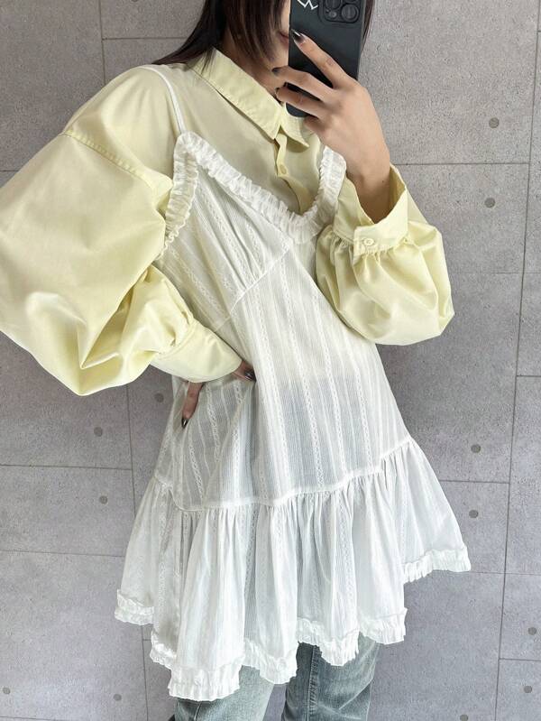 FRIFUL Women's White Spaghetti Strap Ruffle Hem Camisole Tank Top, Sweet Style, Spring/Summer Babydoll Top