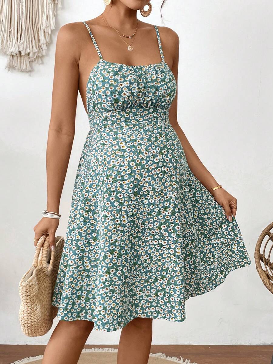SHEIN Maternity Ditsy Floral Cami Dress - Green - View 1