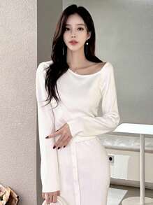 DAZY Blusa casual de manga larga con hombros oblicuos de unicolor, estilo minimalista para uso diario en otoño - Blanco - Ver 6