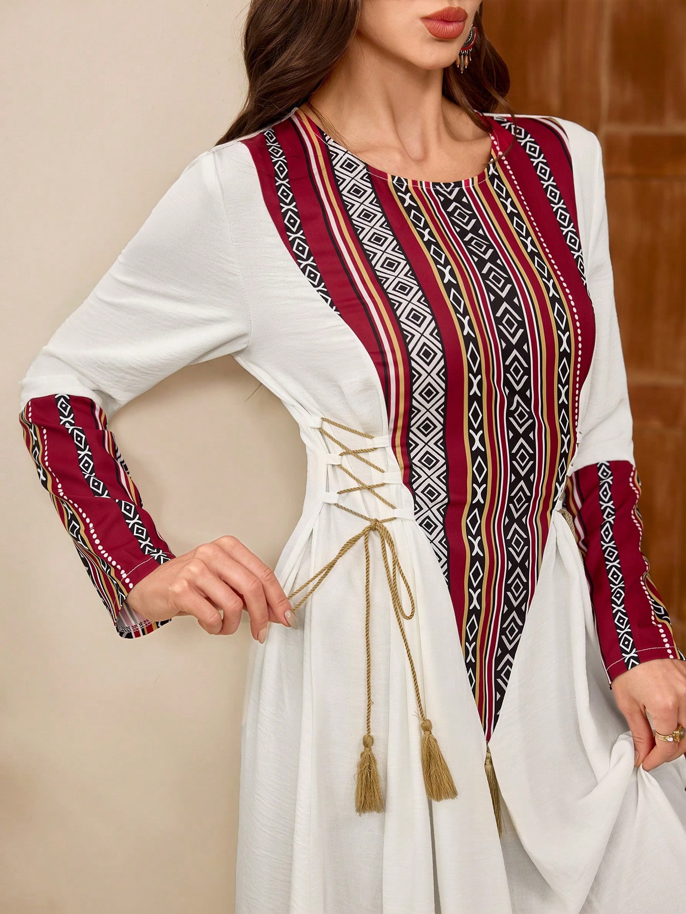 Al Najma فستان المرأة ربيع/صيف بياقة مستديرة مع رب...