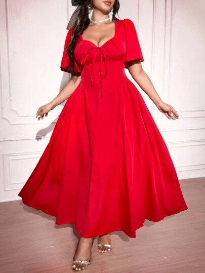 Viva Relle 大码纯色前系带心形领短袖休闲直筒连衣裙，情人节