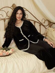 Plus Size Ruffled Trim Velvet Sleepwear Set - Black - View 3