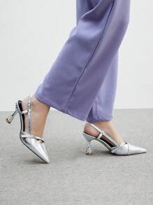 CUCCOO BIZCHIC 时尚性感高跟鞋，配金属交叉带 - 銀色 - 查看 3