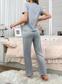 Conjunto de pijama de 2 piezas para mujer con parte superior de manga corta de cuello redondo con estampado de letras y pantalón largo - Gris - Ver 2