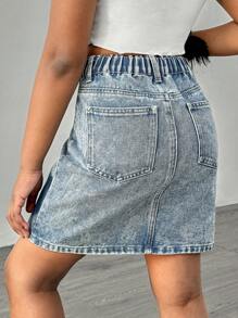 SHEIN Tween Girls Valentine's Day Light Blue Heart Embroidery Fashionable Versatile Washed Denim Bodycon Mini Skirt