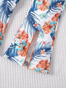 SHEIN Set de 2 piezas compuesto por top corto casual y pantalones acampanados con estampado de leopardo para niña, para primavera/verano