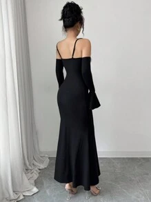 Elenzga Spaghetti Strap Off Shoulder Ruched Mermaid Hem Long Dress With 3D Floral Print And Bell Sleeves - Black - View 2