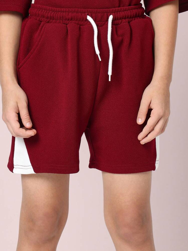 Lässiges, bequemes Set aus T-Shirt und Shorts