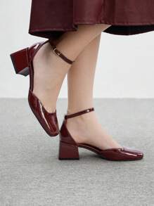 CUCCOO BIZCHIC Giày cao gót Mary Jane bằng da bóng màu đỏ rượu vang có quai ở mắt cá chân, giày cao gót đế vuông, thoải mái và đa năng khi đi làm, hẹn hò, tiệc tùng, ngày lễ, ngày lễ tình nhân - Màu Đỏ Sâu - Xem 1