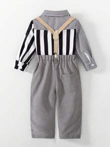 SHEIN Camisa de manga larga a rayas con pantalones cortos tipo tirantes para niños con estilo de caballero, que muestra un aspecto elegante y distinguido. Esta camisa de manga larga combina elementos a rayas y de cuadros, única y de moda. - Multicolor - Ver 2